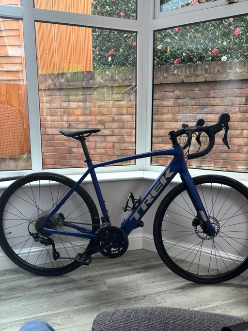 Trek Domane+ AL 5 E 2025